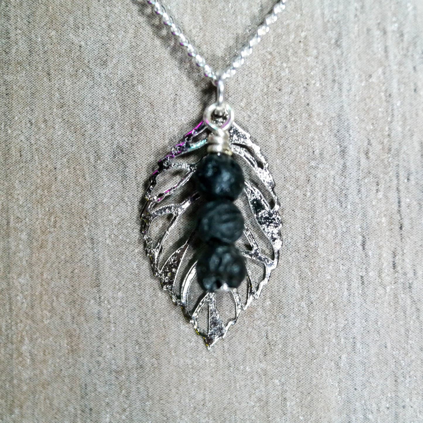 Leaf Diffuser Necklace