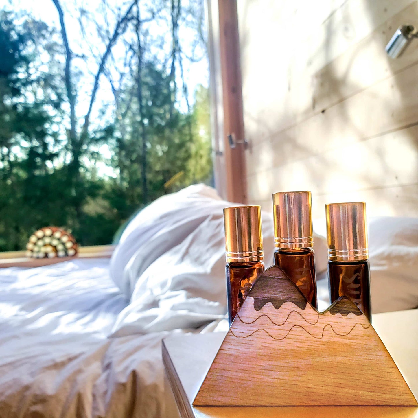 Mountain Roller Bottle Stand