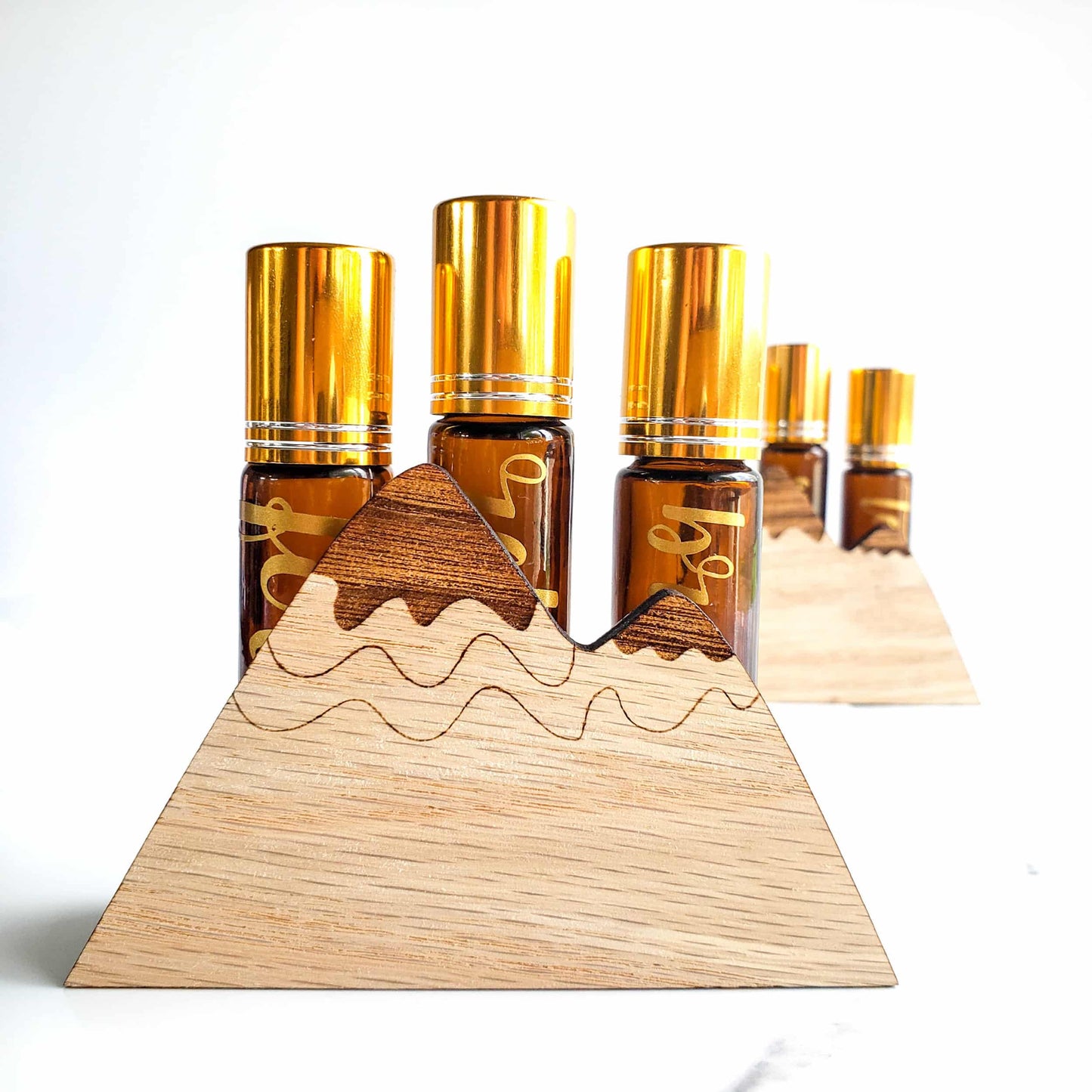 Mountain Roller Bottle Stand